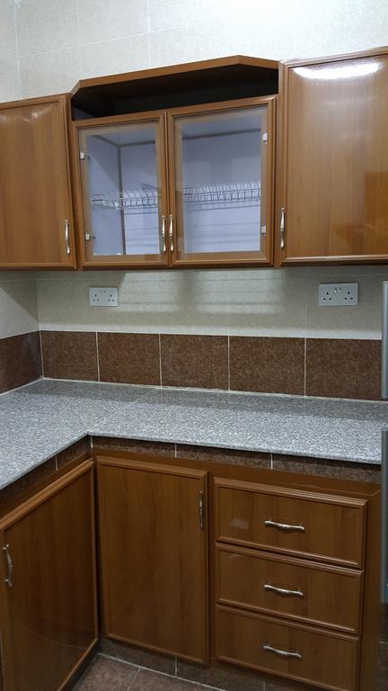Golden Seasons Furnished Apartment Σαλάλα Εξωτερικό φωτογραφία